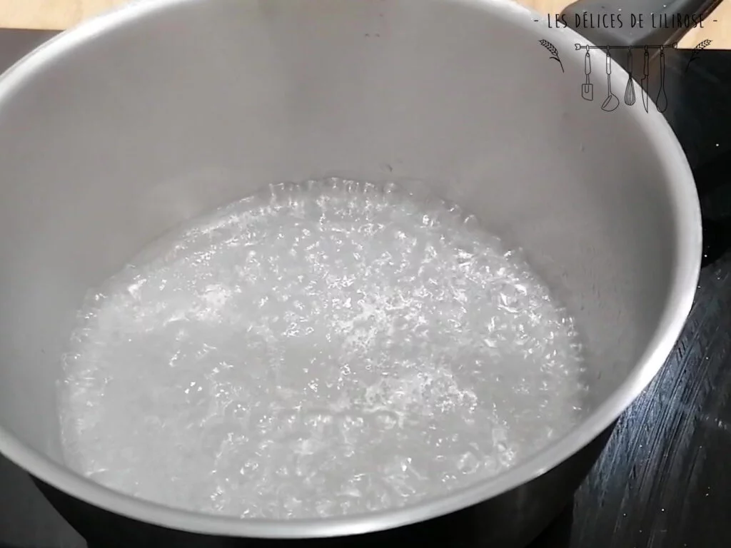 Préparation du sirop au citron